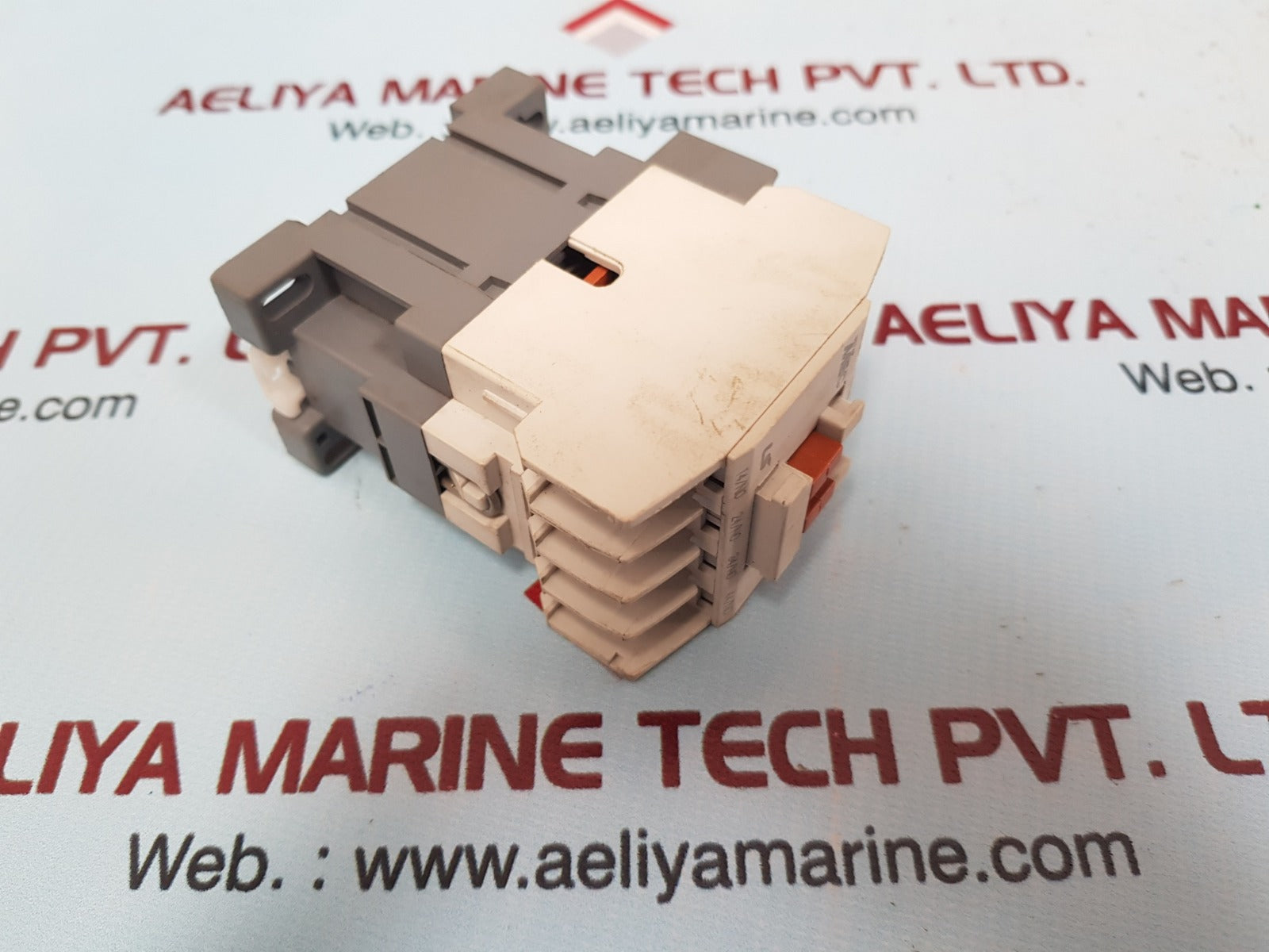 Ls Meta Mec Gmr-4 (D) Industrial Systems Control Relay