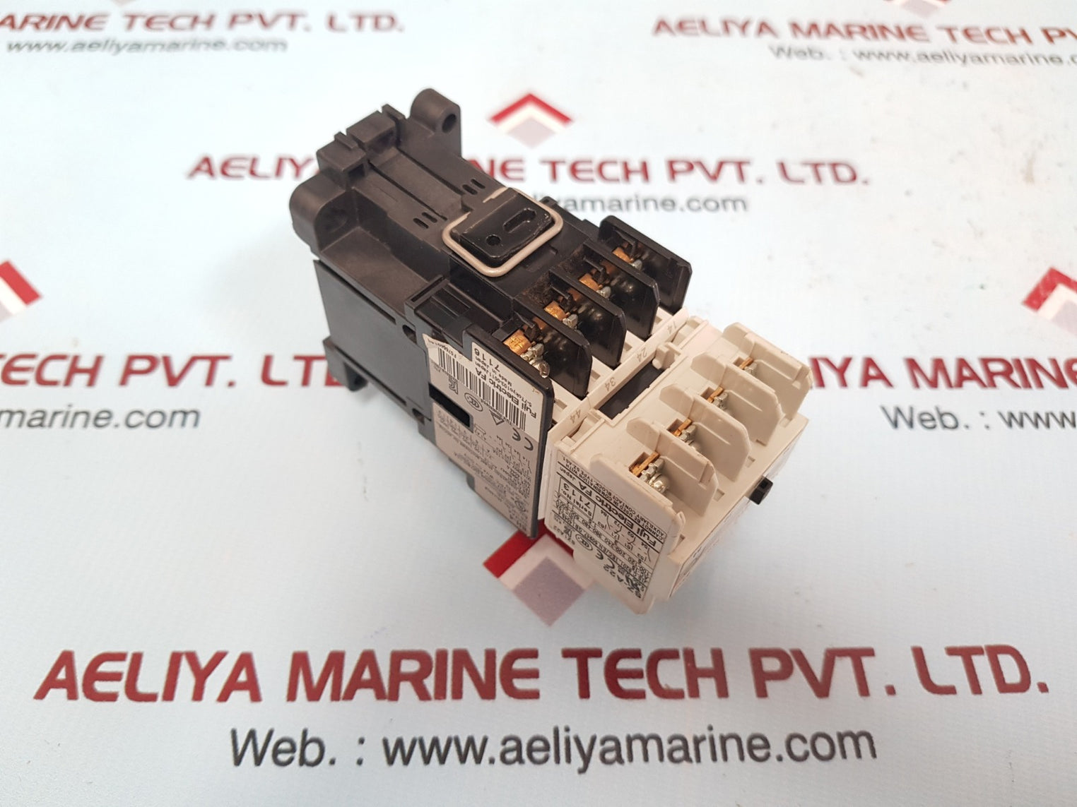 Fuji Electric Sh-4/Sz-a22 Auxiliary Contactor