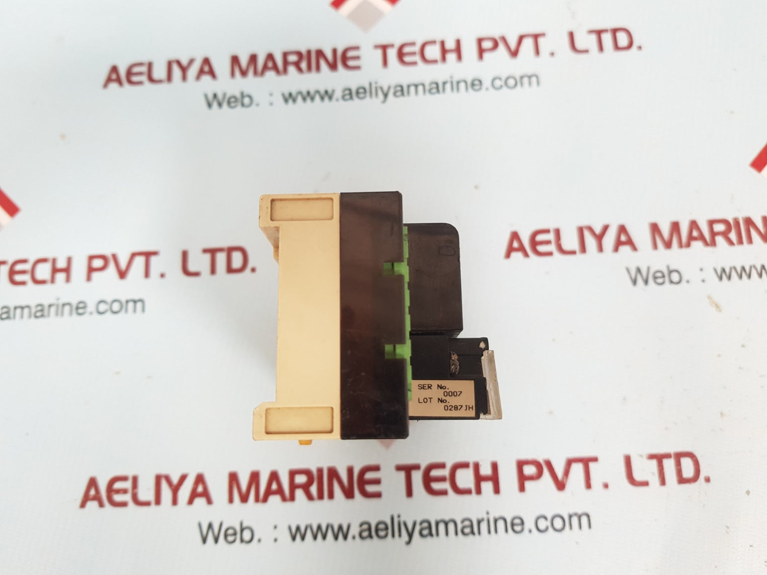 Omron Drt2-ts04T Temperature Input Terminal Module 24V Dc 0.07A