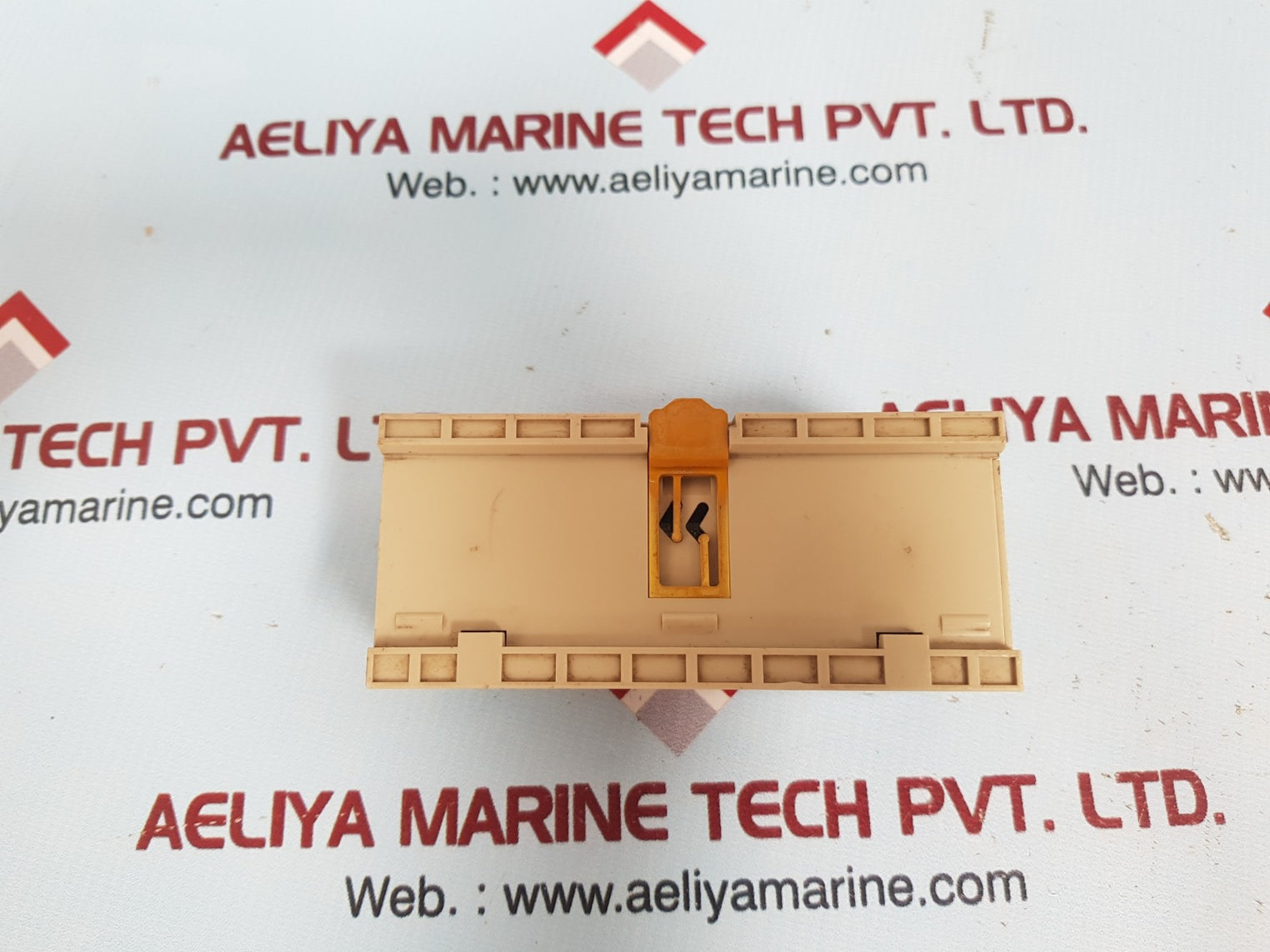 Omron Drt2-ts04T Temperature Input Terminal Module 24V Dc 0.07A