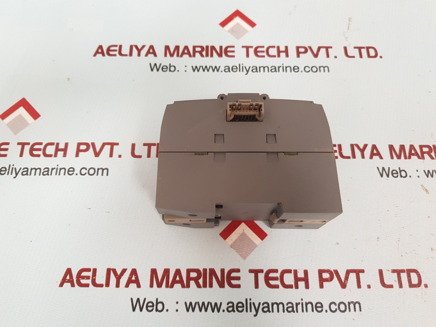 Siemens sm 1232 analog output module 6es7 232-4hb30-0xb0