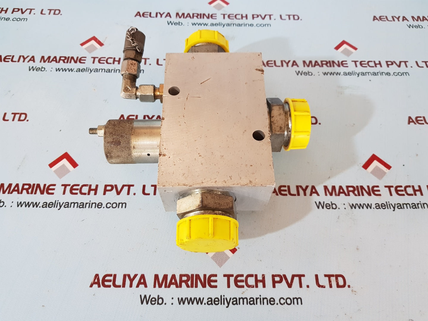 Bucher hydraulics 2-001952-c valve 