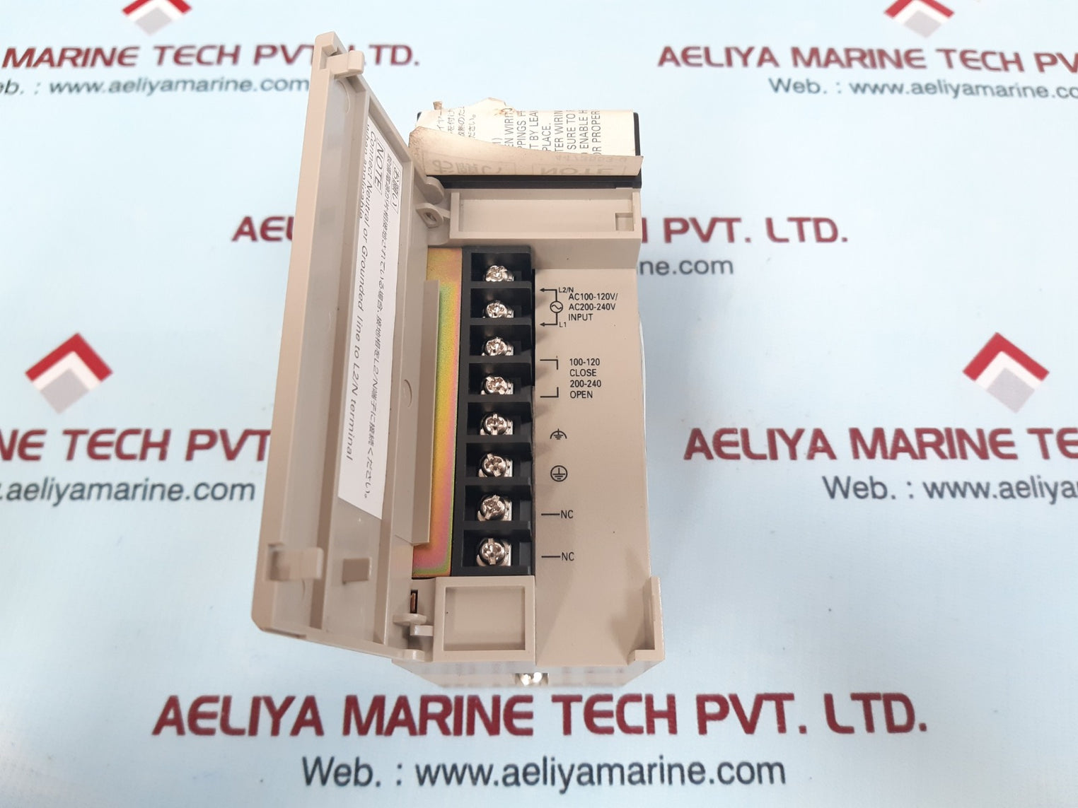 Omron c200hw-pa204 power supply unit