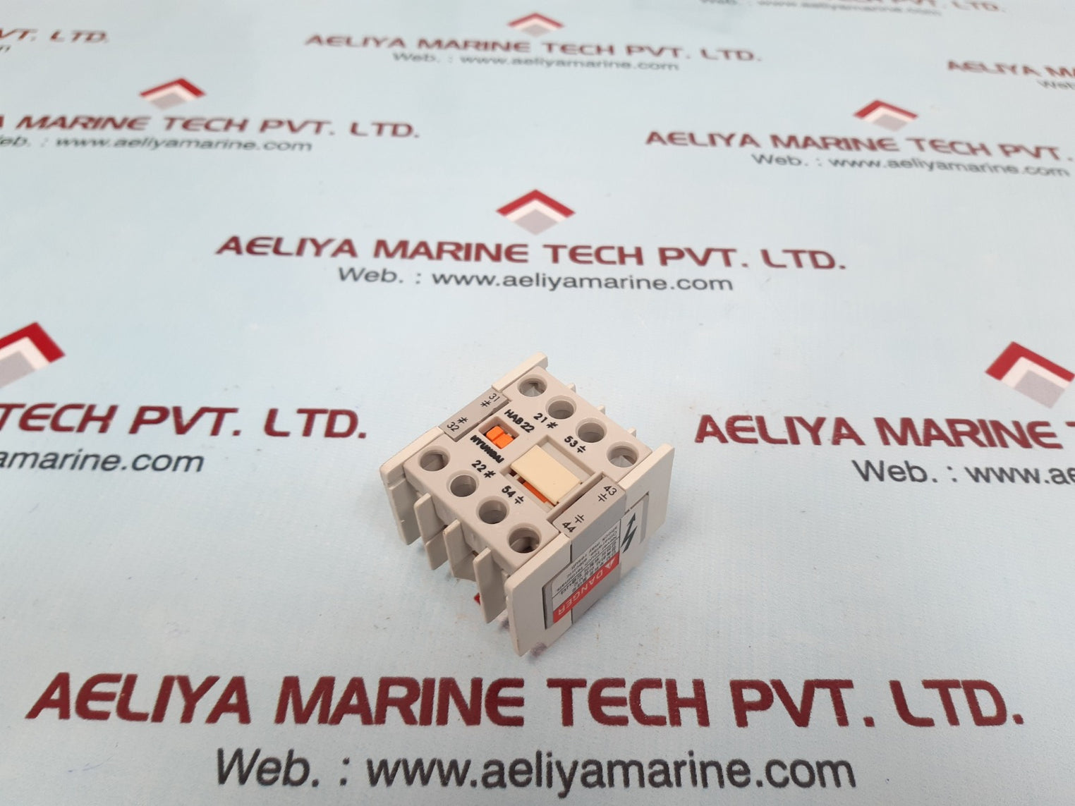 Set Of 7X Hyundai Hab22 Auxiliary Contact Block New
