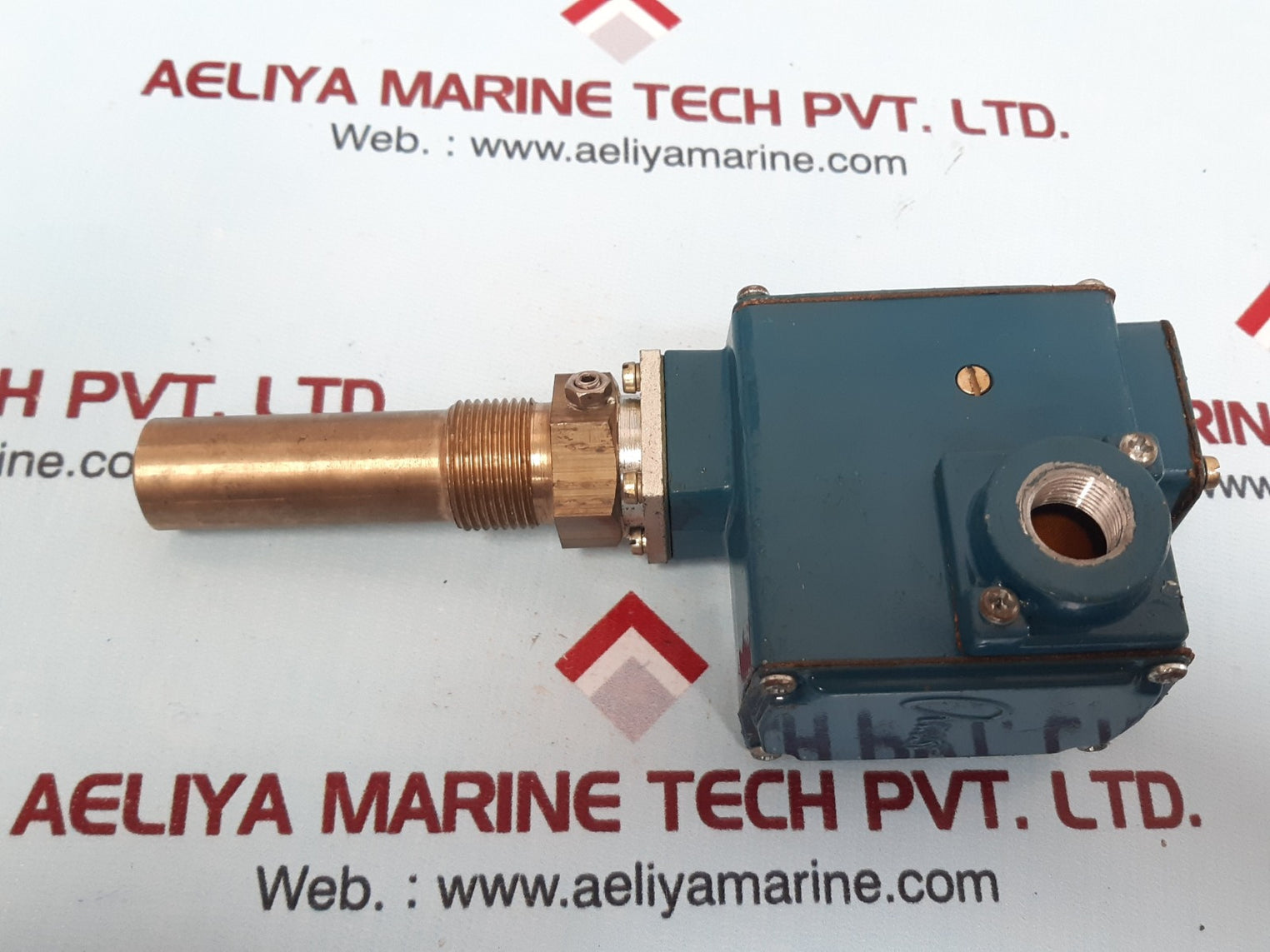 Amot 4140er1v00cg1-ady temperature switch