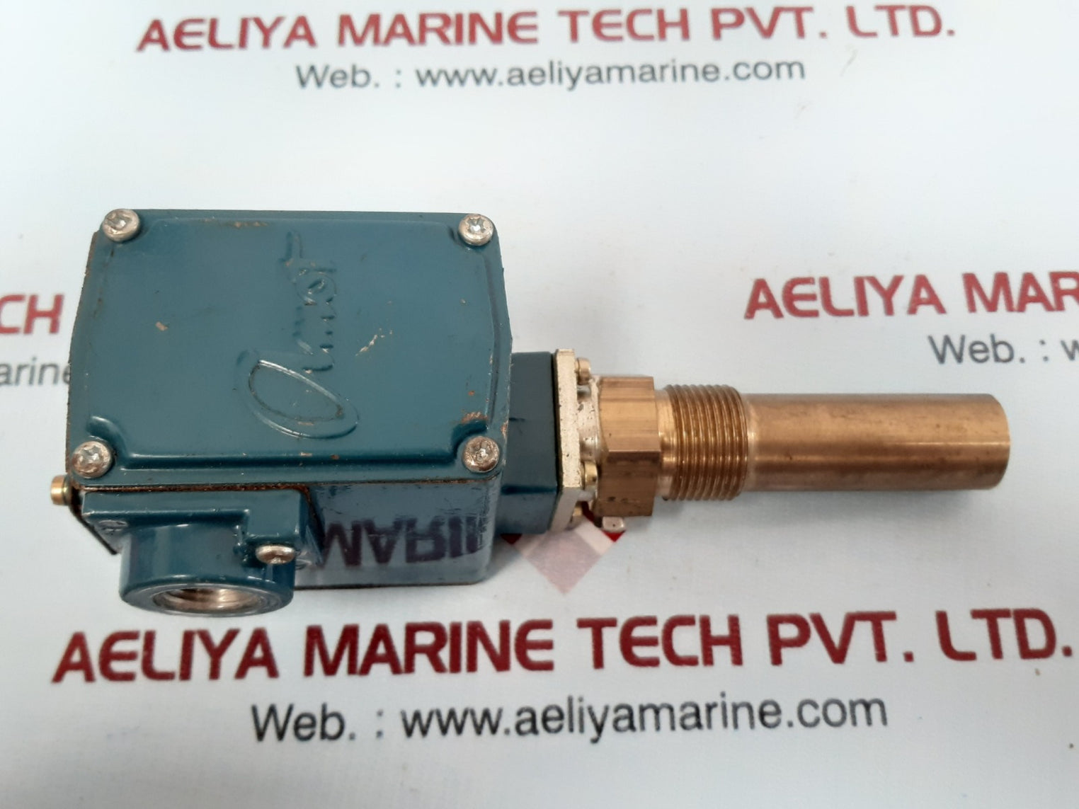 Amot 4140er1v00cg1-ady temperature switch