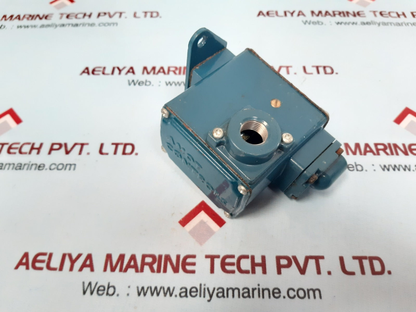 Amot controls 4140ck1v11aa0-ee pressure switch 