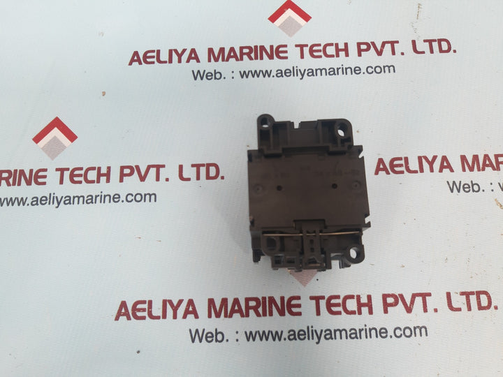 Fuji Electric Sc-4-1 Magnetic Contactor Auxiliary Relay
