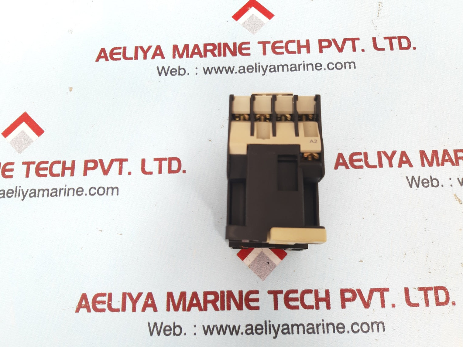 Telemecanique Ca2 Dn 22 Control Relay 220V 50/60Hz