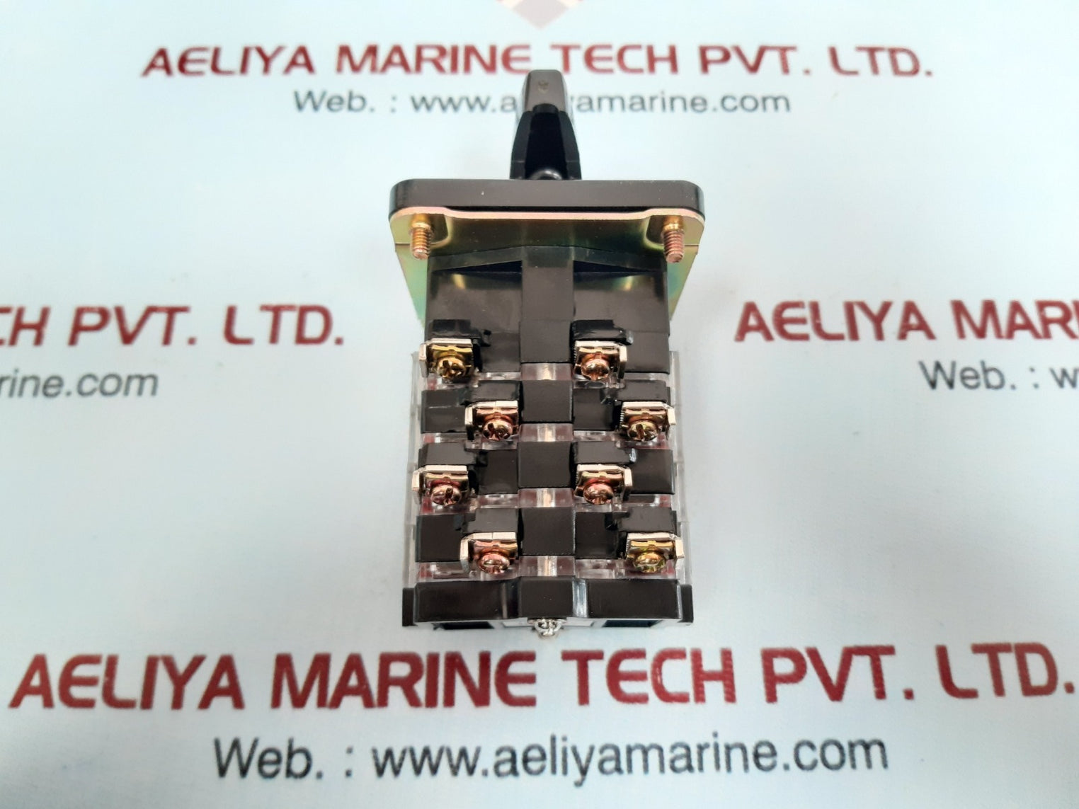 Yongsung co322-64 mob cam switch 250vac 10a