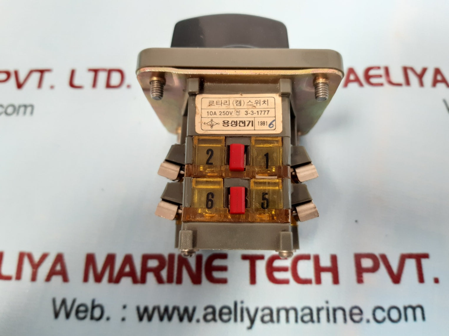 Yongsung co371-64mob cam switch ac220v 10a