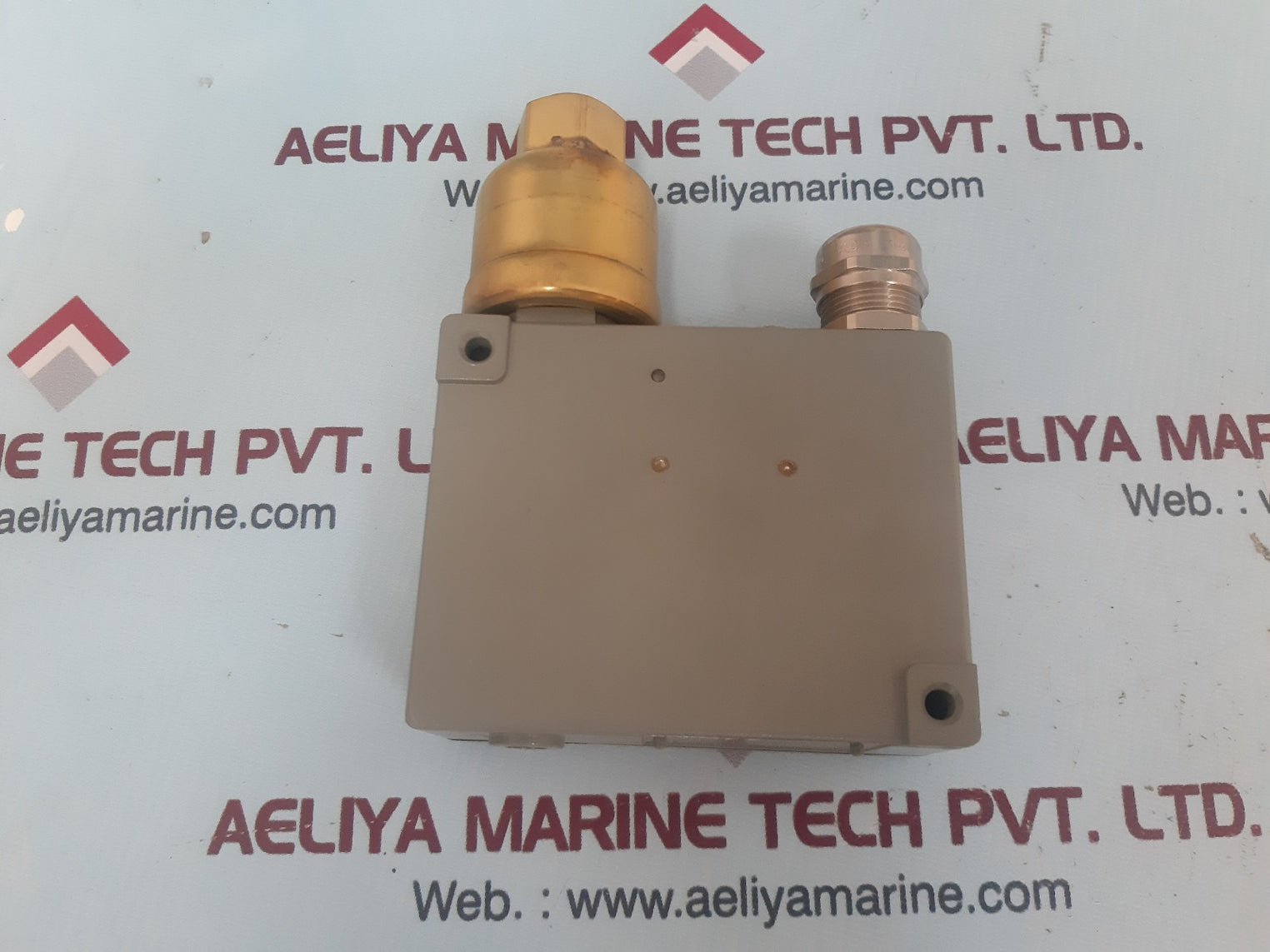 Trafag 941.2375.901 Pressure Switch 10 Kg/Cm2