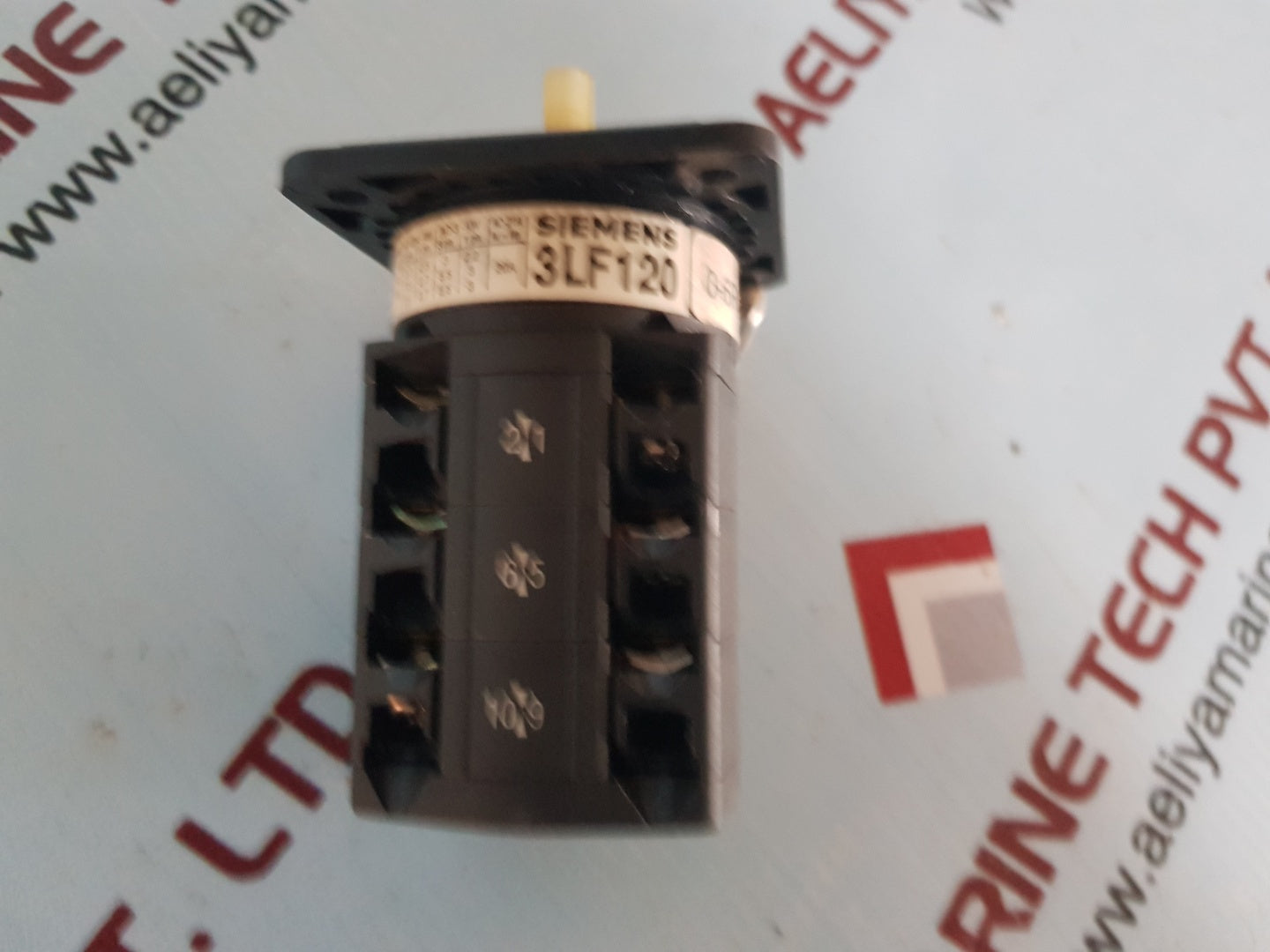 Siemens 3lf120 selector switch  