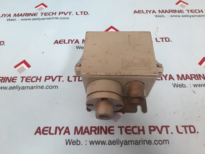 Danfoss Kps 45 060-3137 Air Pressure Control Switch 4358