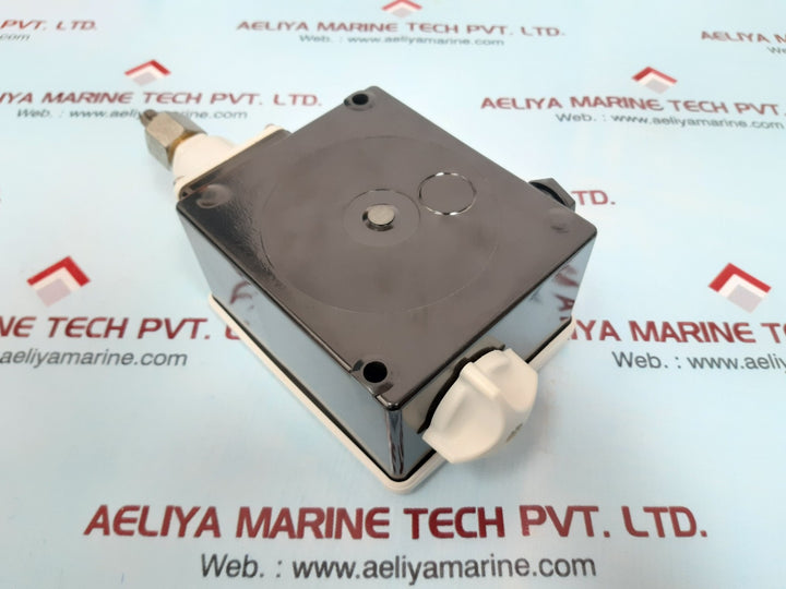 Danfoss 017-525566 pressure switch rt5