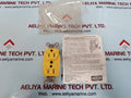 Hubbell 15a 125v twist lock duplex receptacle 