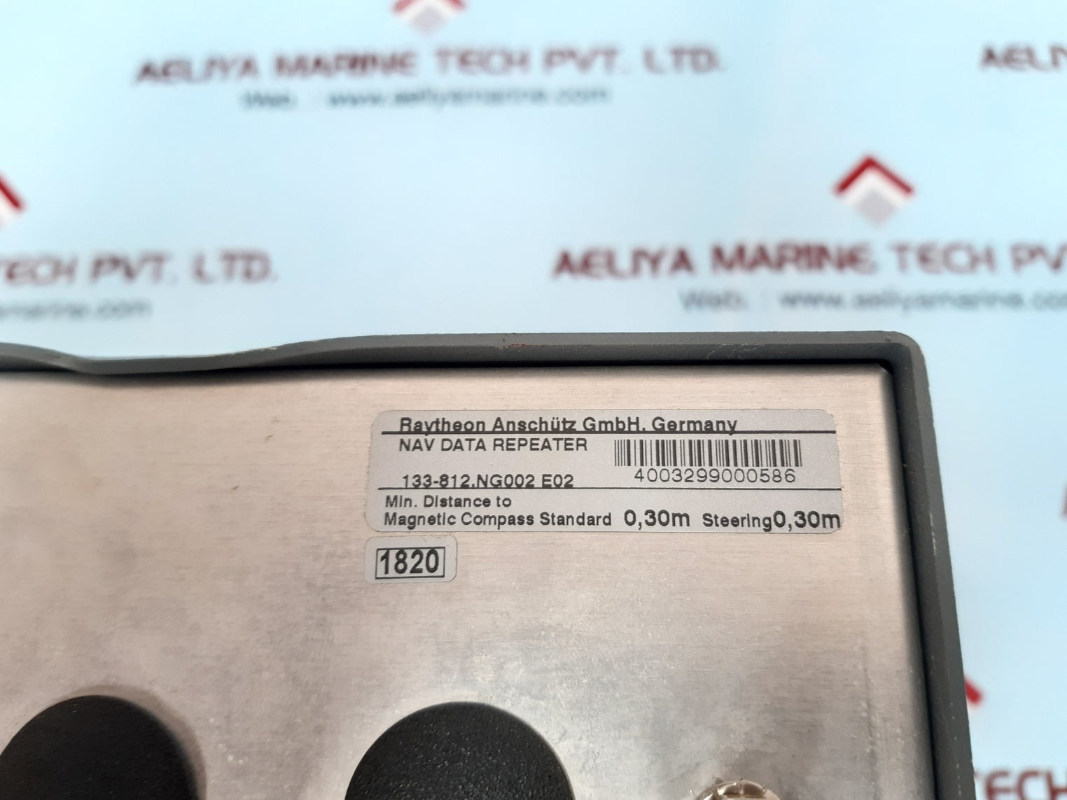 Rytheon anschutz nav data repeater 133-812.ng002  e02