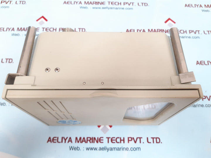 Omc 85 p av series 80 pressure indicating transmitter