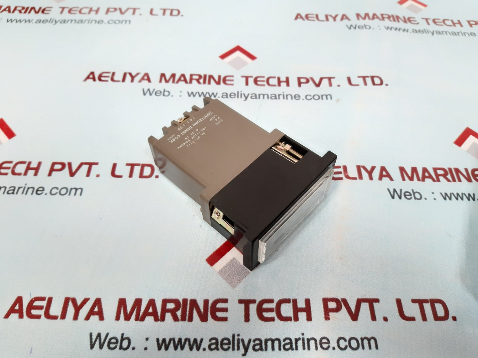 Idec izumi sl37-111 square light