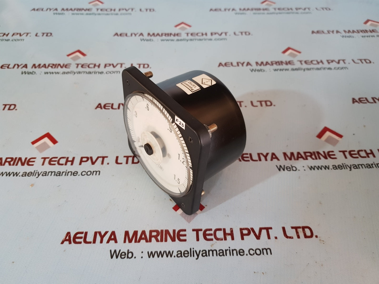 The meter shop cr 07705rahgxx switch board meter 0-3 kg/cm2