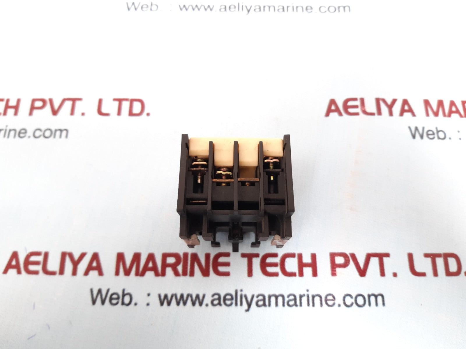 Hyundai hab22 auxiliary contact block Used 