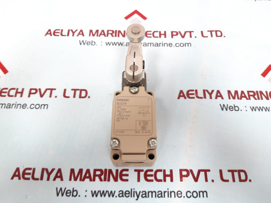 Omron wlca2-n limit switch 
