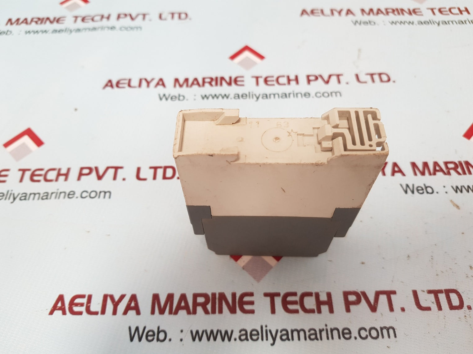 Abb cm-mss 1svr430801r1100 thermistor motor protection relay 