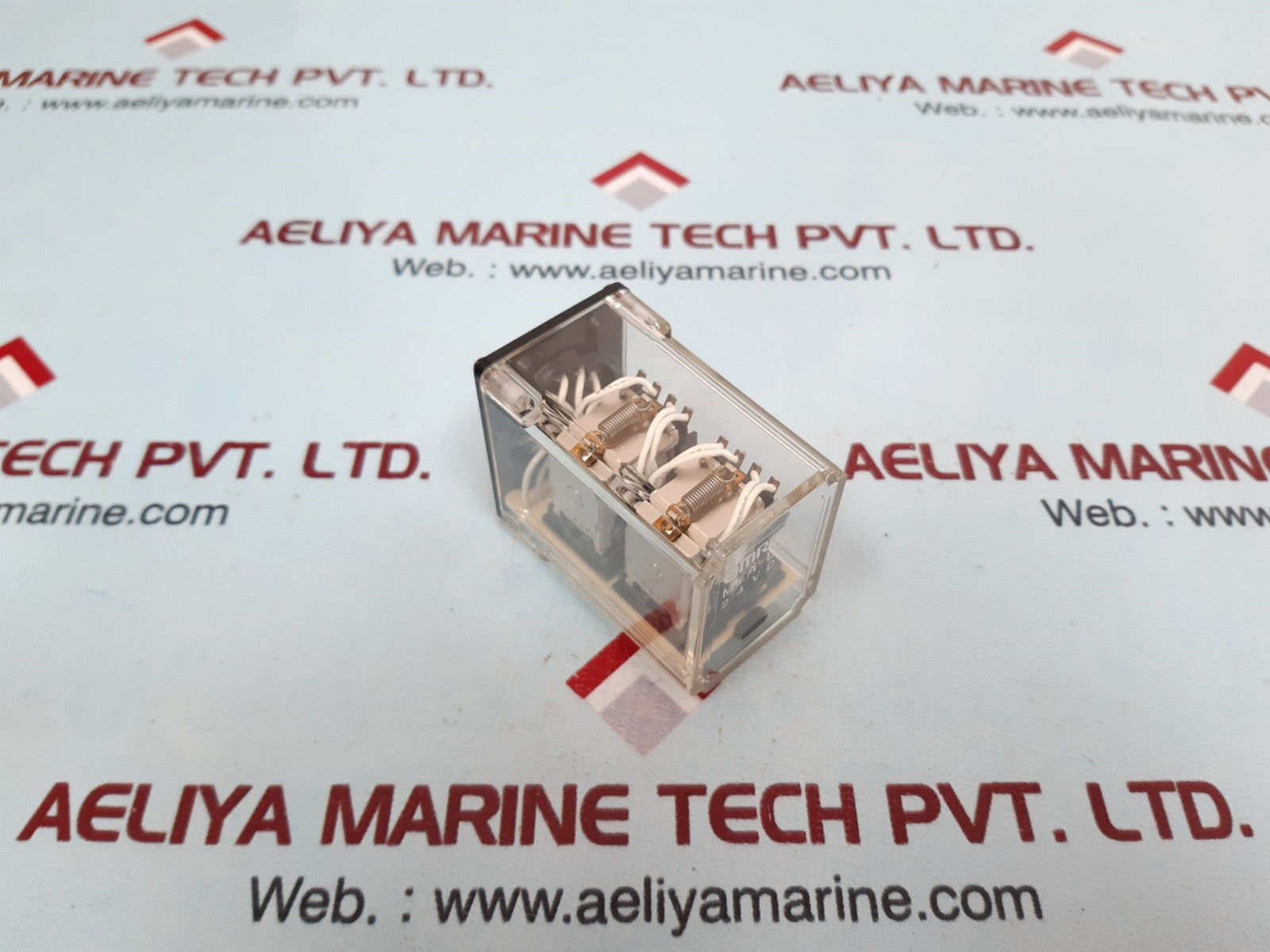 Omron mya-lb2 relay 24 vdc 