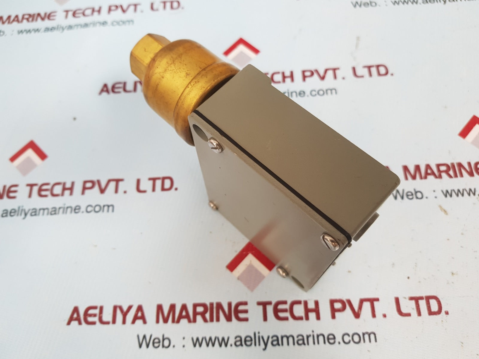 Trafag 941.2375.901 pressure switch ip 65