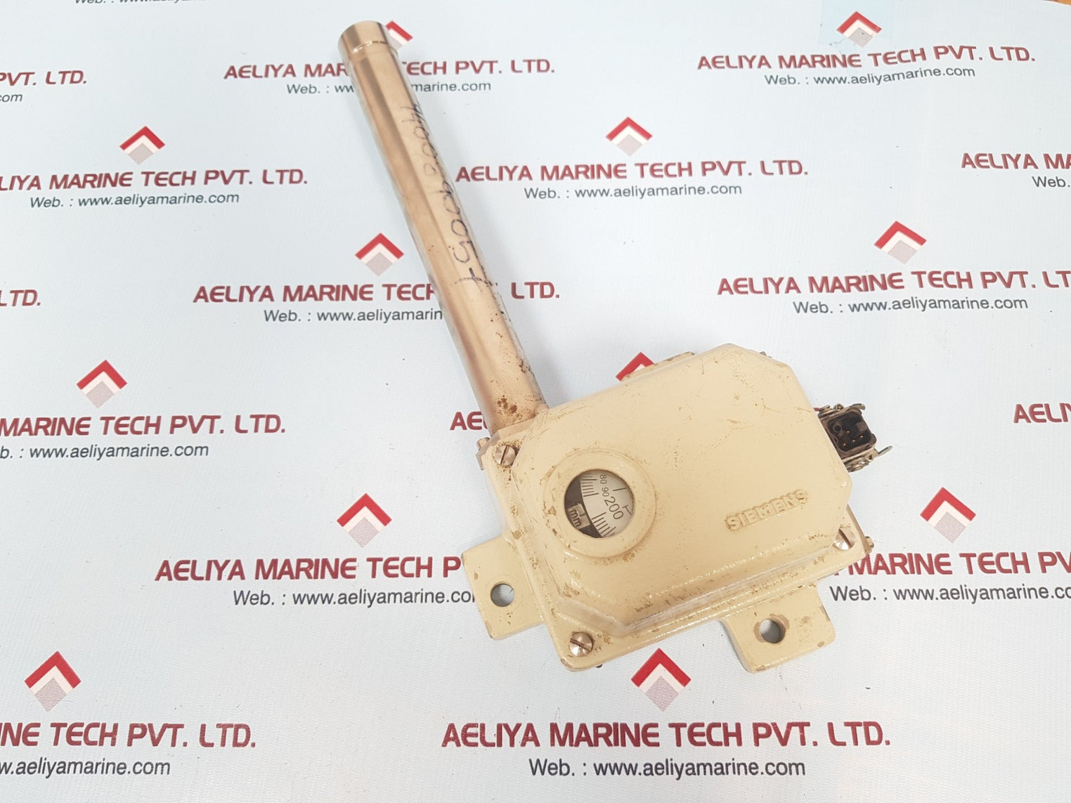 Siemens c74451- a1390- a104 sensor 