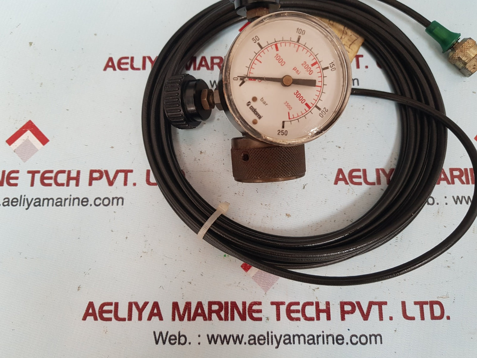 Adomi pressure gauge kit 0-250bar 0-3500psi