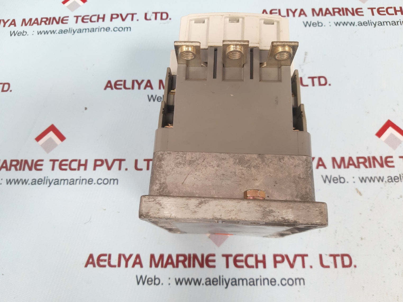 Hyundai himc 90 magnetic contactor