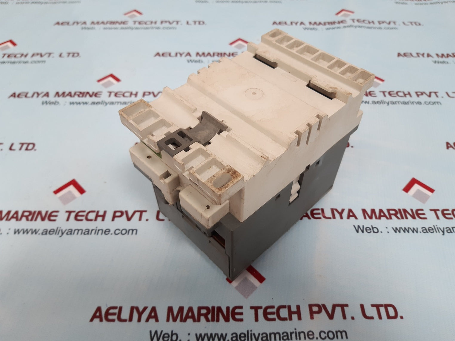 Abb a95-30 contactor 400-415v 50hz/ 415-440v 60hz