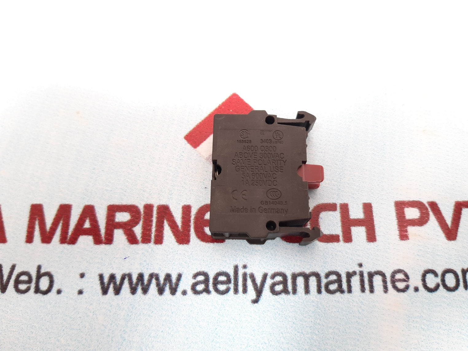 Set of 9x Eaton m22-k01 contact block 