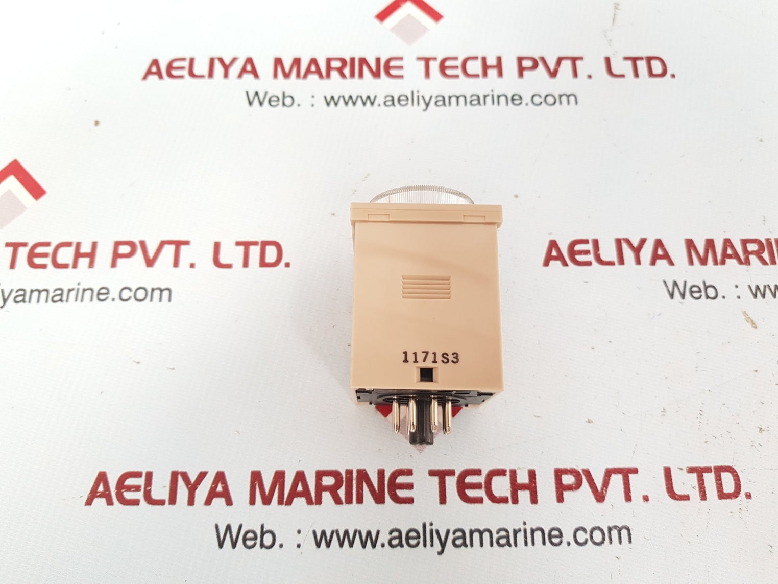 Omron h3cr-a8 timer 100-240vac 50/60hz/100-125vdc