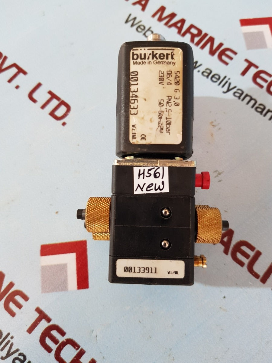 Burkert 00134633 4/2 way pneumatic valve
