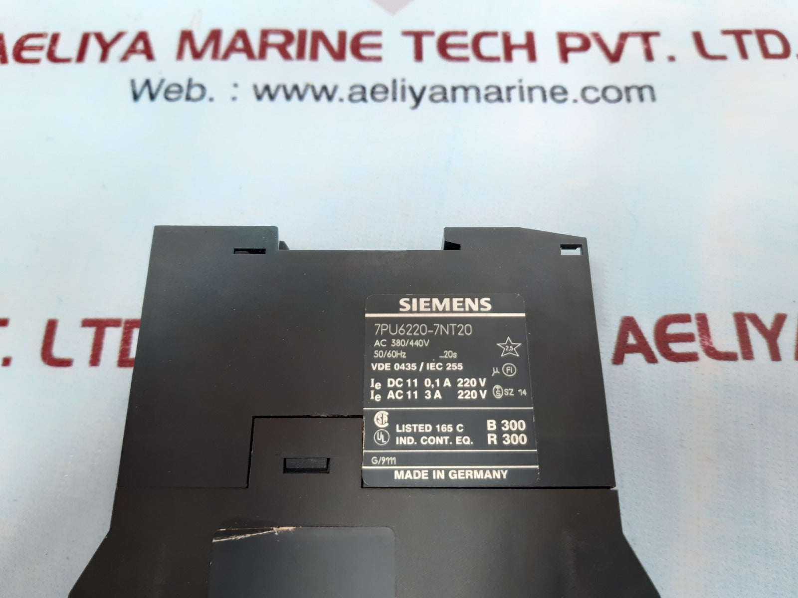 Siemens 7pu6220-7nt20 timing relay 