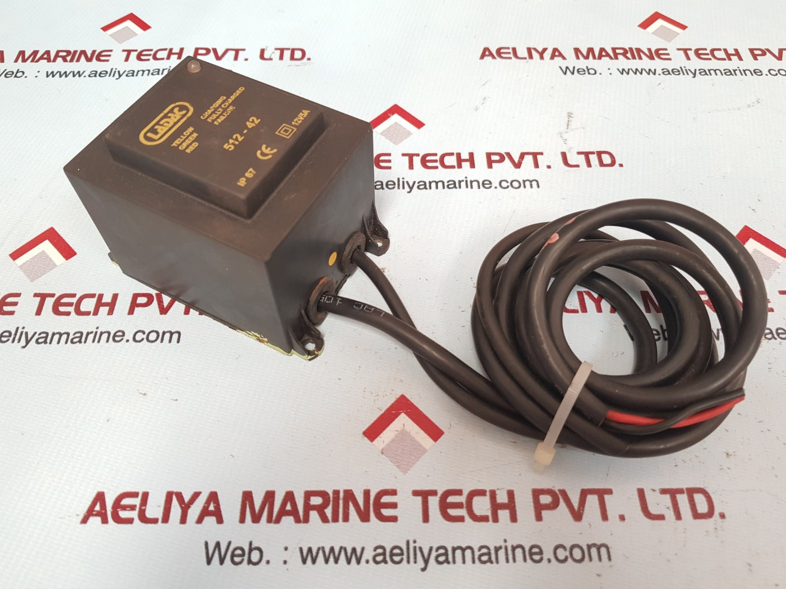 Ladac 512-42 lifeboat chargers