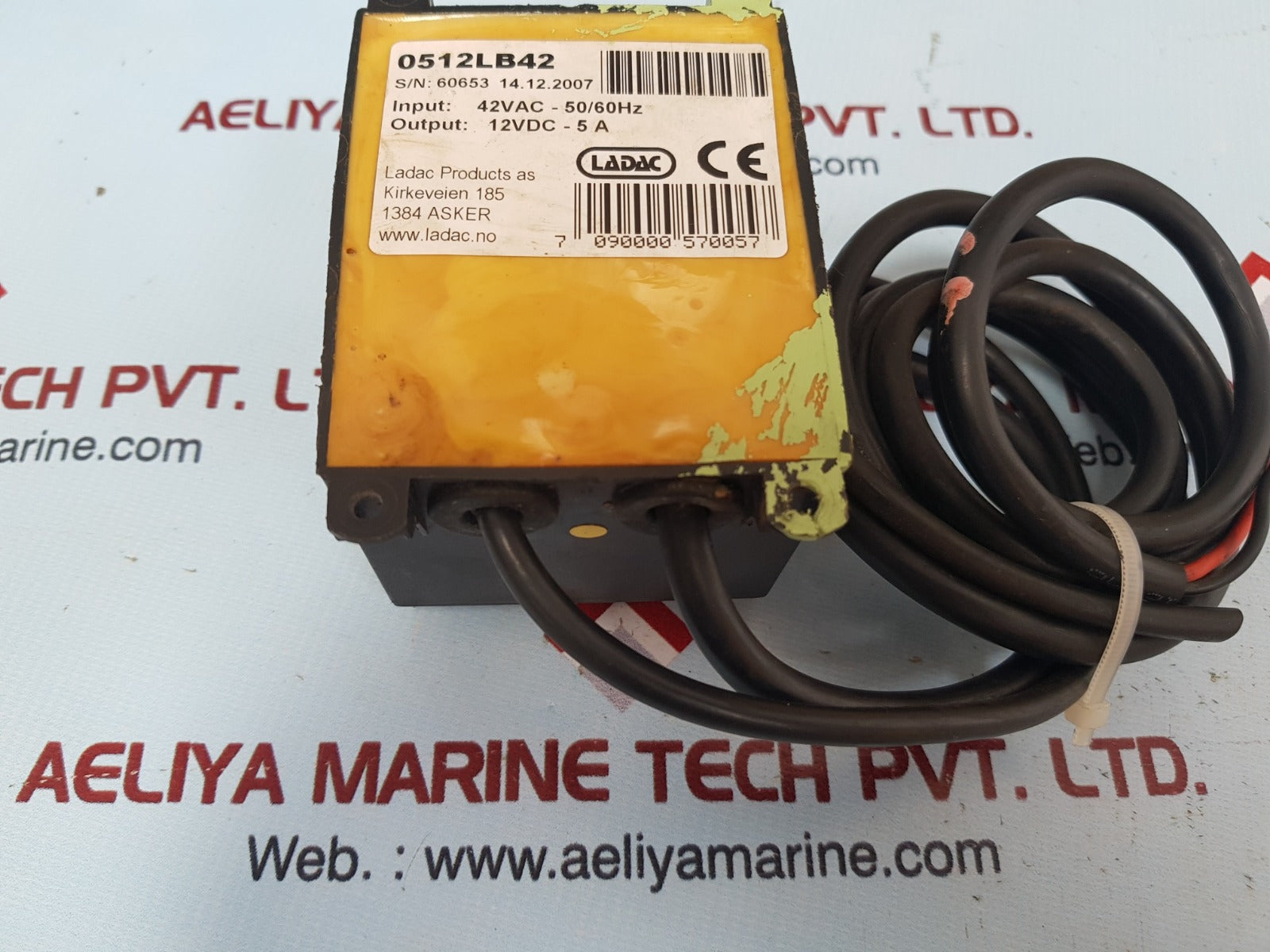 Ladac 512-42 lifeboat chargers