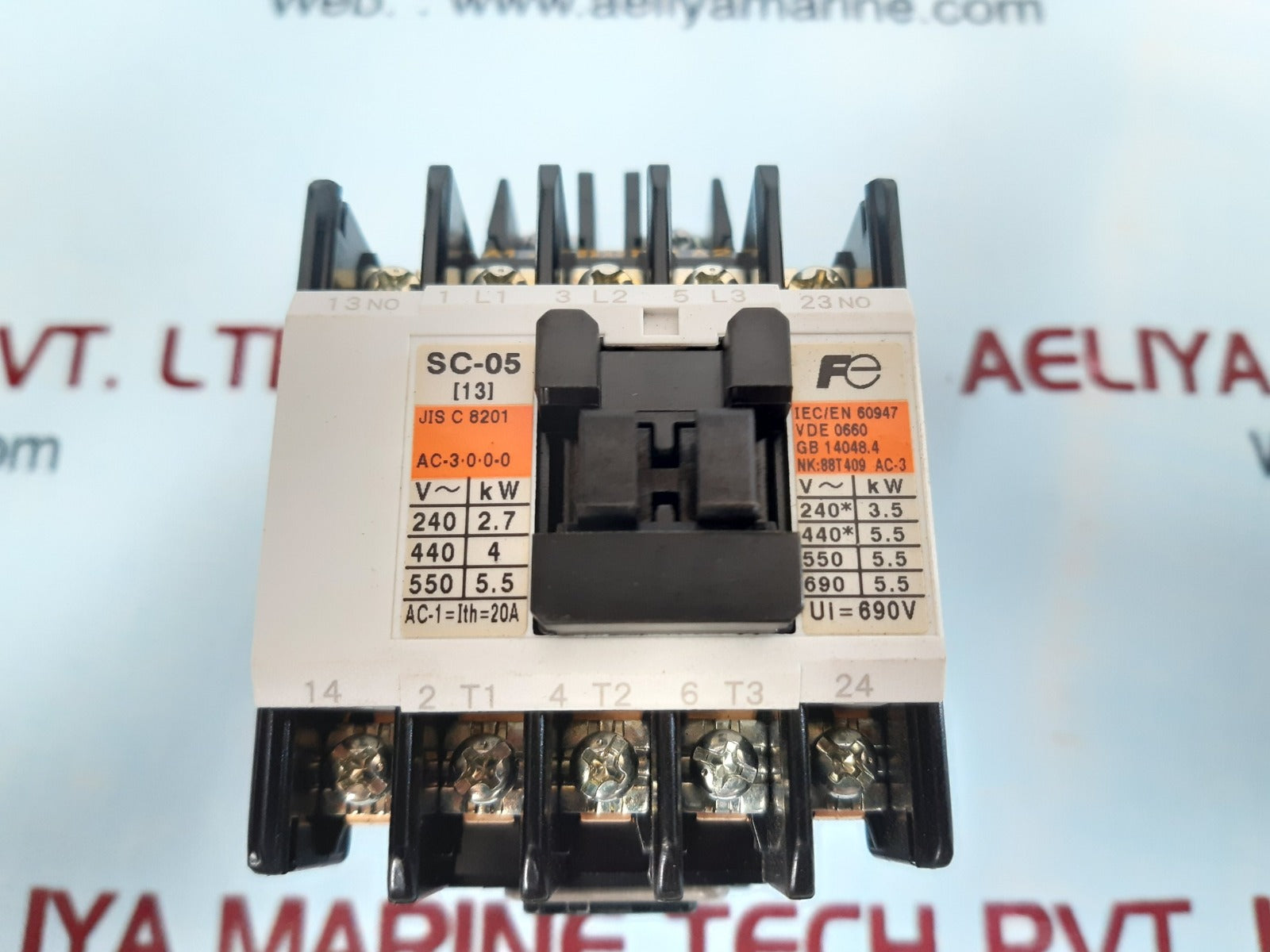 Fuji electric sc-05 [13] contactor 200v 50hz 200-220v 60hz 