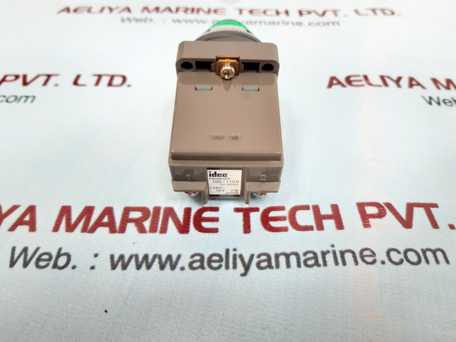 Idec apn118-g green push-button control unit