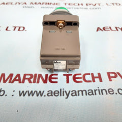 Idec apn118-g green push-button control unit