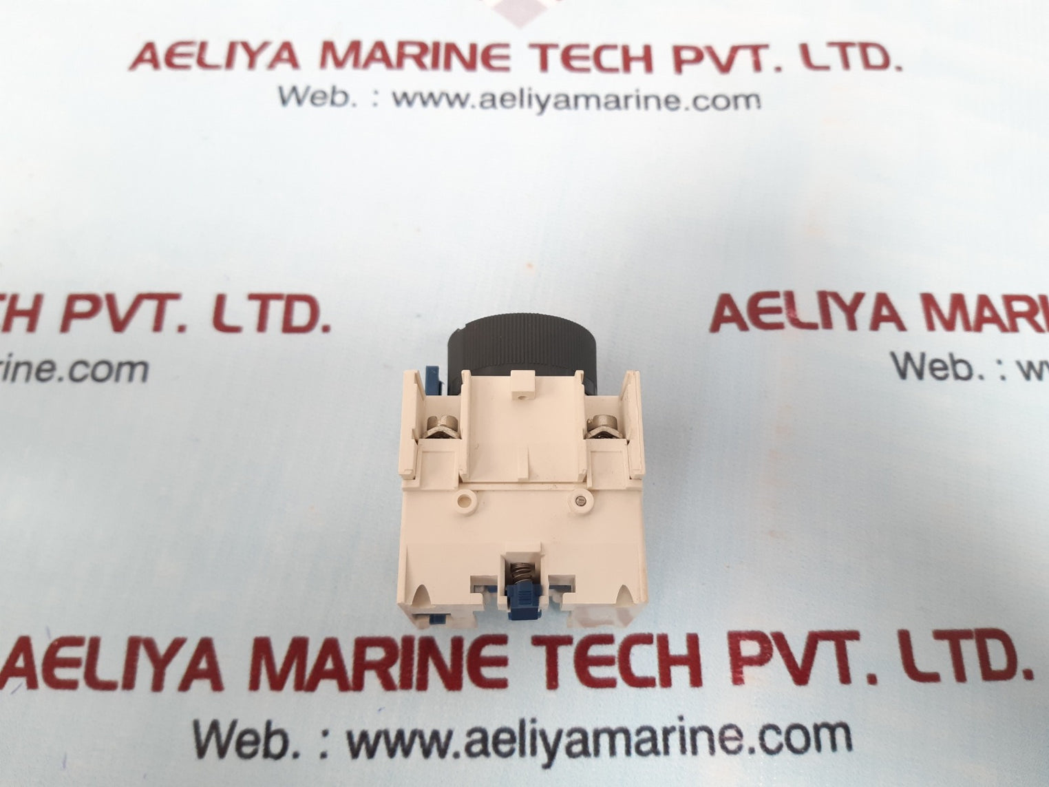 Schneider ladr26 time delay