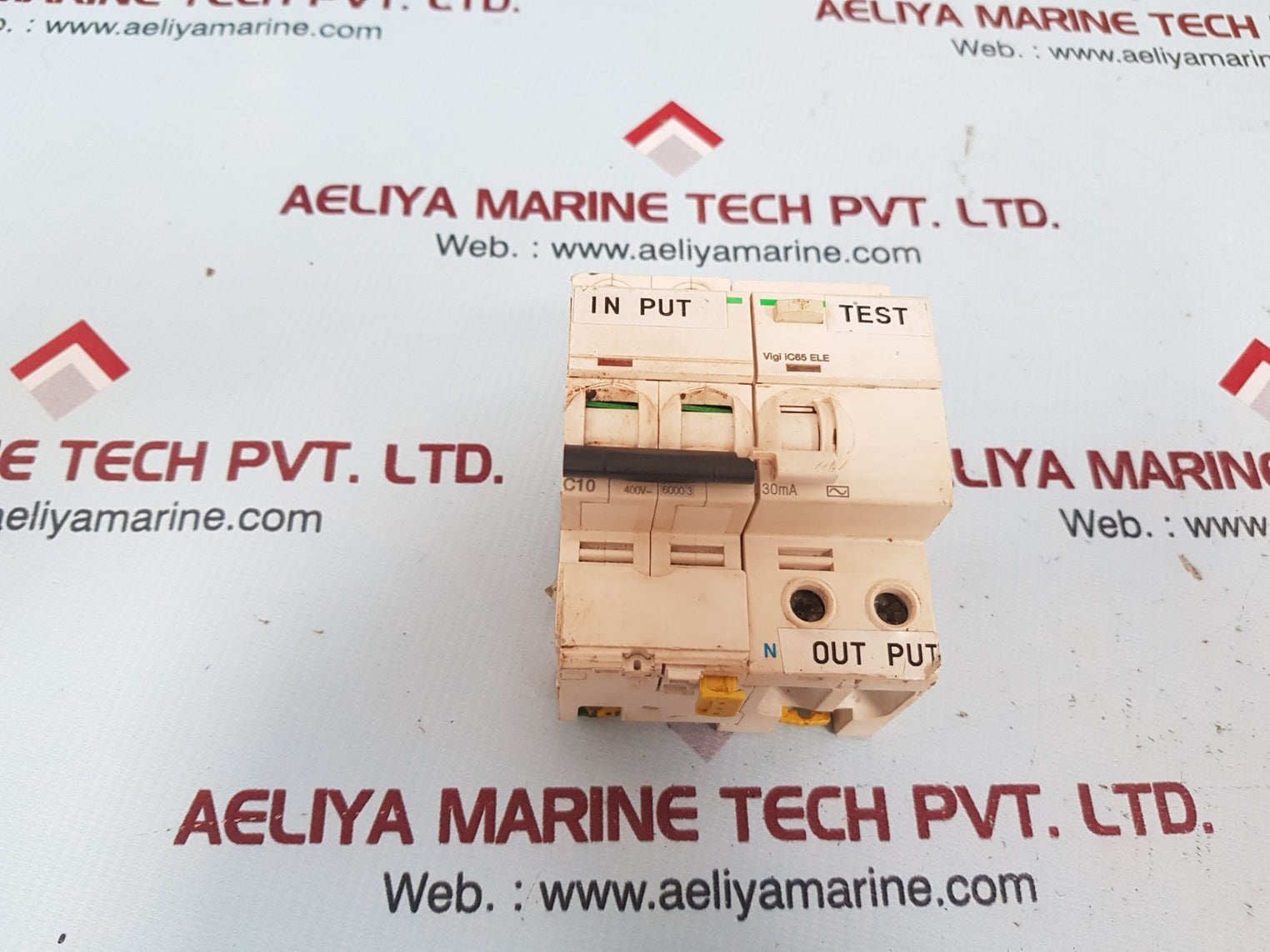 Schneider electric vigi ic65 ele circuit breaker 