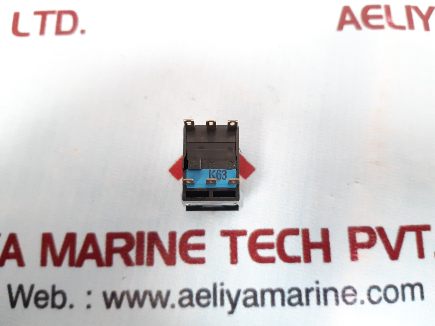 Idec ma3l-m pushbutton switch