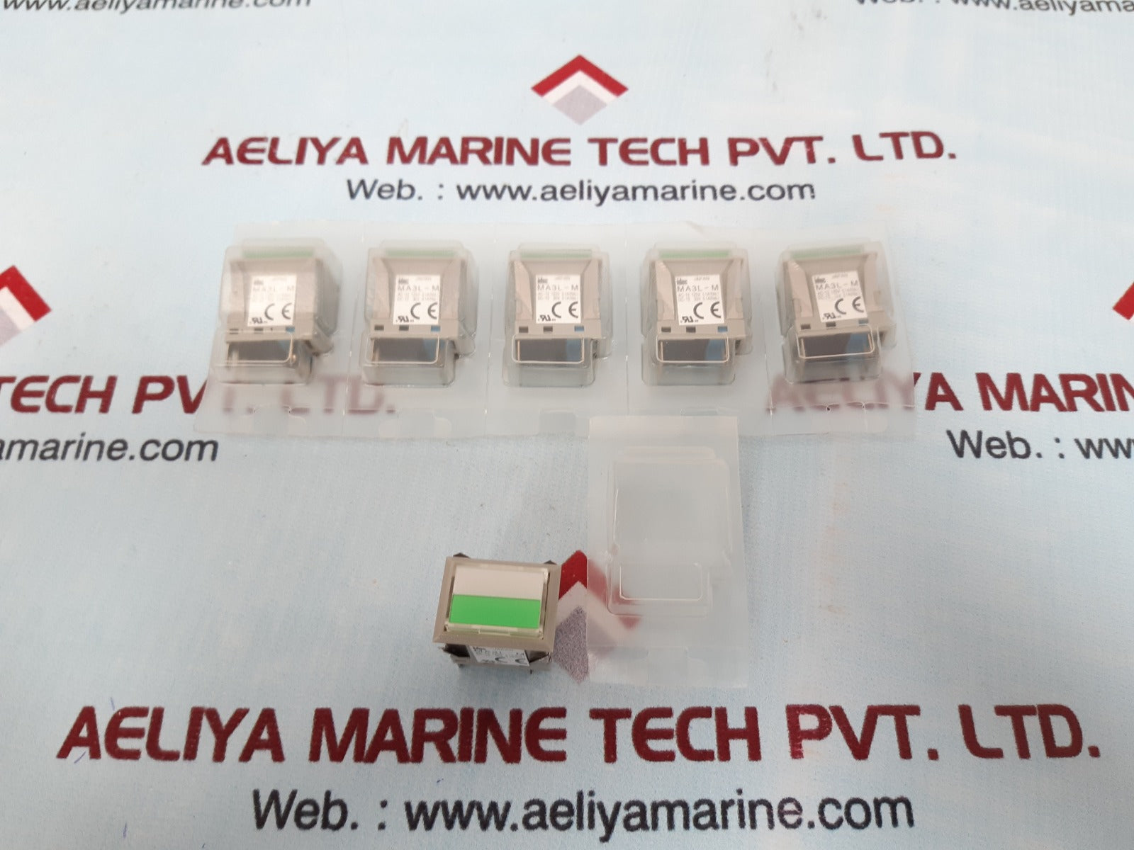 Idec ma3l-m push button switch 