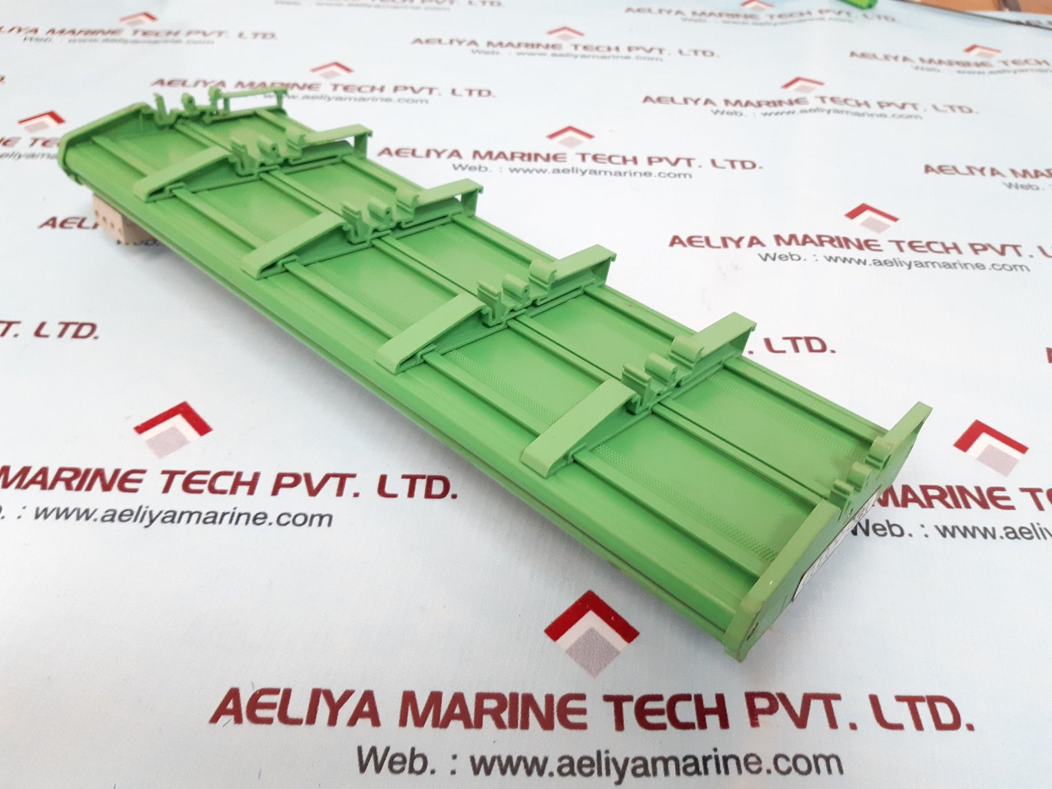 Cegelec m75-60002-1 relay output panel