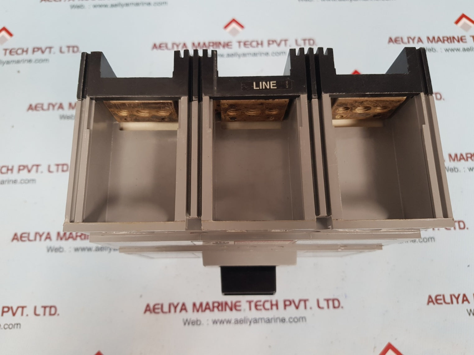 Siemens jd63f400 circuit breaker frame hjd6-a