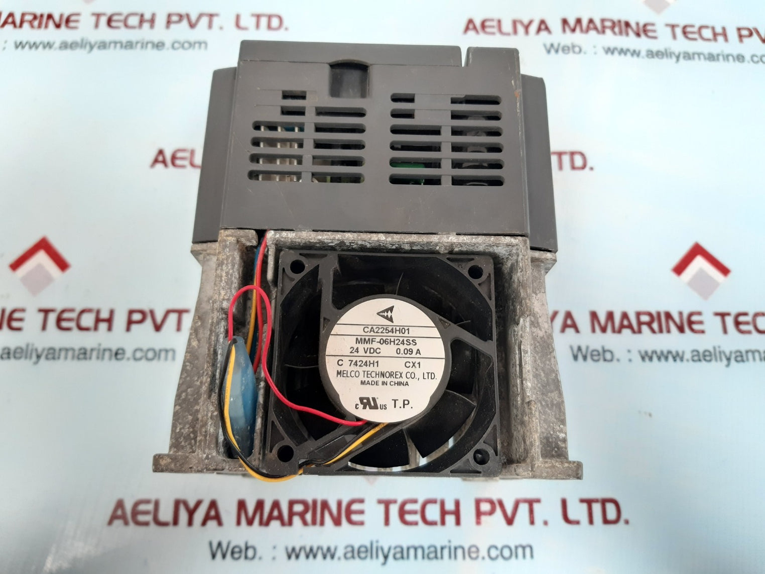 Mitsubishi electric d700 fr-d740-036-ec inverter