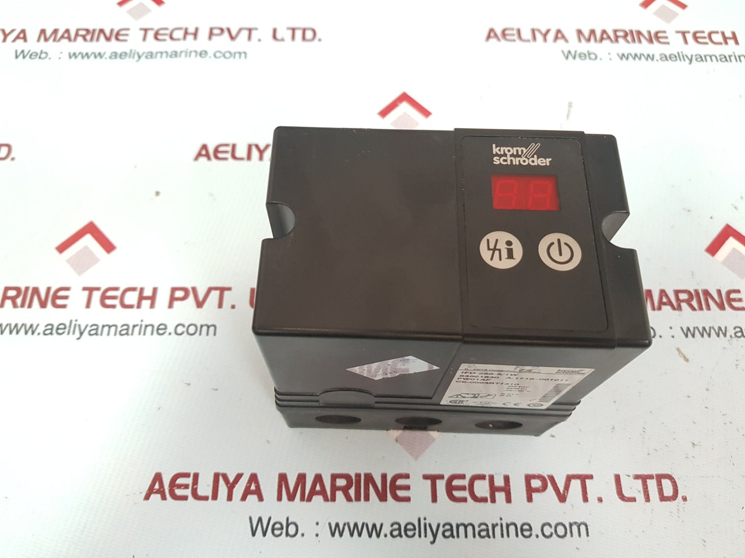 Kromschroder ifd 258-5/1w burner control unit 84621630